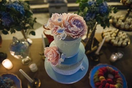 fabulous-floral-wedding-cakes_03