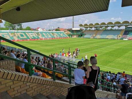 Śmieszne Historie o Piłce Nożnej w Polsce: Watching the Exciting Polish Ladies Season Climax, Górnik Łęczna v. Medyk Konin Śmieszne Historie o Piłce Nożnej w Polsce: Watching the Exciting Polish Ladies Season Climax, Górnik Łęczna v. Medyk Konin
