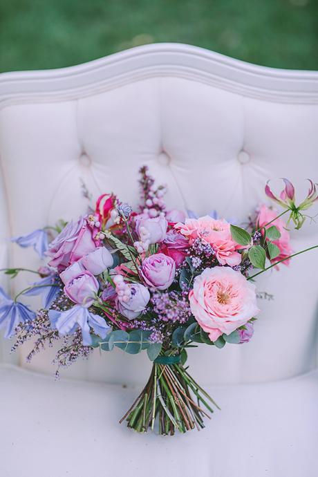 lavish-bridal-shoot-prettiest-flowers_22