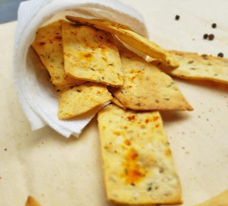 Baked Fennel (Saunf) Crisps with easy 5 minute Cheese Sauce