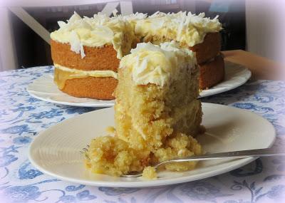 Coconut & Lemon Cake