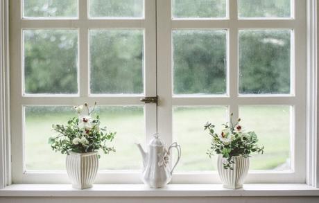 Crystal Clear: The Top Tips for Keeping Your Home Windows Clean