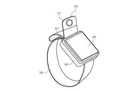 Apple receives patent describing a smartwatch with an adjustable camera