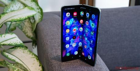 5G variant of Samsung Galaxy Fold passes through FCC