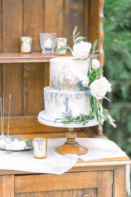 Beautiful elopement styled shoot in nature beautiful-elopement-styled-shoot-nature_28