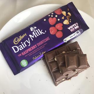 Cadbury Dairy Milk The Raspberry Shortcake Review