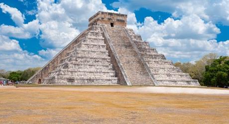 Mexican architecture - Chichen Itza, once the largest Maya settlement between 600-900 AD