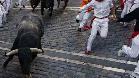 What the hell is the Chupinazo? – San Fermin 2019