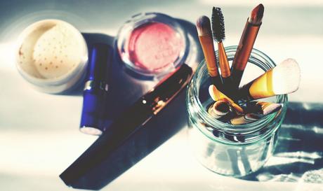  5 Things Makeup Users Hate Hearing About Their Makeup Products