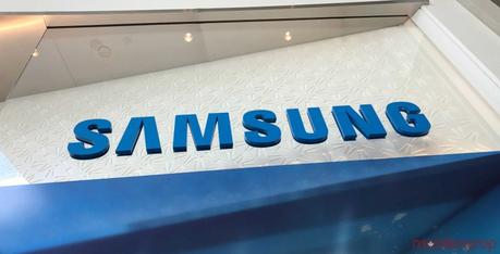 Samsung patents portable projector that can be controlled via smartphone