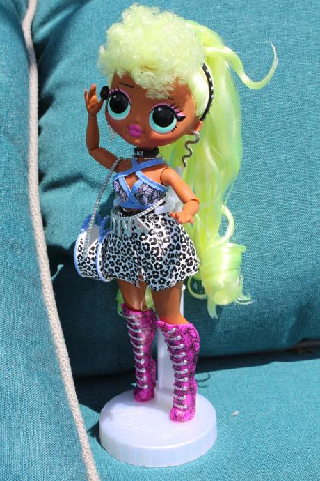 omg lady diva fashion doll