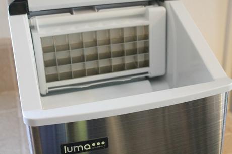 Make Crystal Clear Ice Cubes with the Luma Comfort IM200SS Portable Clear Ice Maker