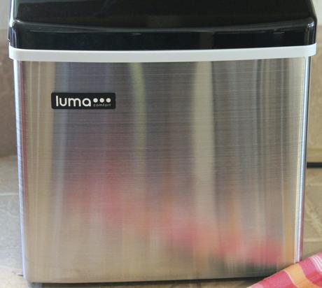 Make Crystal Clear Ice Cubes With The Luma Comfort Im200ss