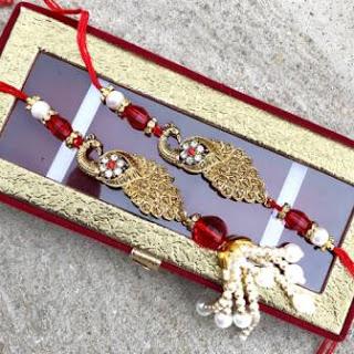 Express Your Love with Amazing Rakhi Gift Hampers for Your Sibling