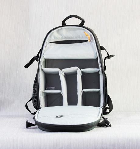 Internal Compartments of Lowepro Tahoe BP 150 Camera Bag