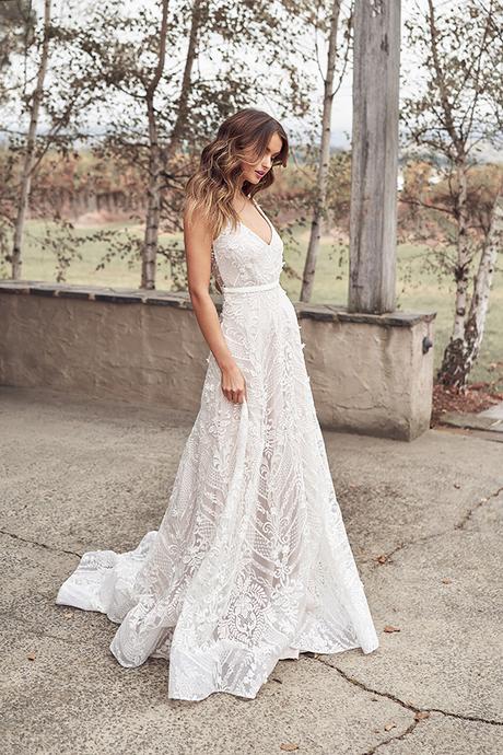 stunning-wedding-dresses-anna-campbell-bridal-collection-lumière_06x