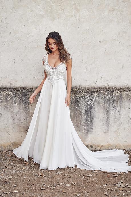stunning-wedding-dresses-anna-campbell-bridal-collection-lumière_03