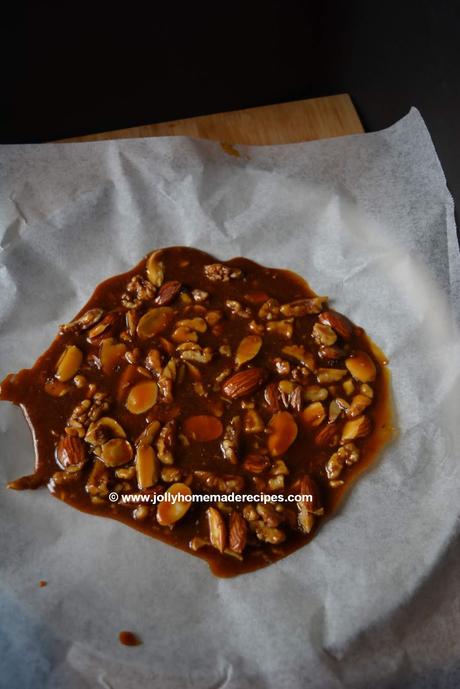 Honey Nut Brittle Recipe | How to make Nut Brittle with Honey | Honey Nut Candy