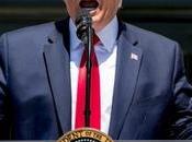 Trump Renews Racist Criticism, Says Many Agree with