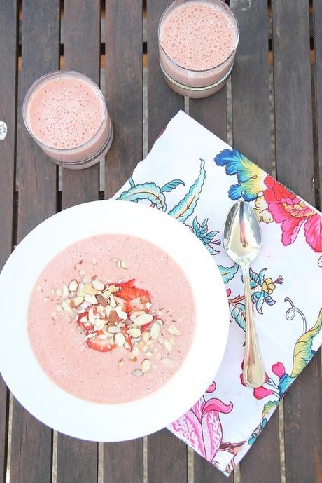 Strawberry Banana And Mango Recovery Smoothie Bowl Strawberry Banana And Mango Recovery Smoothie Bowl