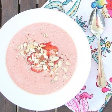 Strawberry Banana And Mango Recovery Smoothie Bowl Strawberry Banana And Mango Recovery Smoothie Bowl