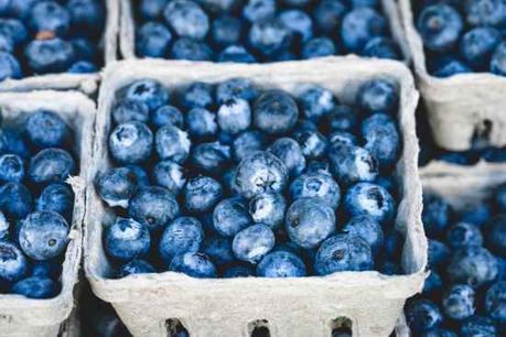 Persian Blueberry Anar Salad with Cucumber #BlueberryWeek Persian Blueberry Anar Salad with Cucumber #BlueberryWeek