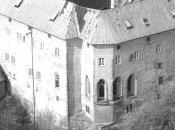 Creepy Mysteries: Houska Castle