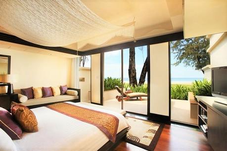 10 Best Phuket Accommodation on the Beach (Beachfront Hotels & Resorts)