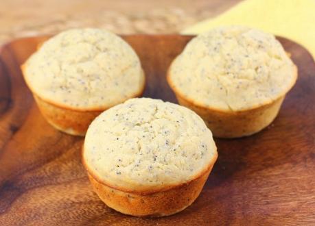 Lemon Poppyseed Muffins #MuffinMonday Lemon Poppyseed Muffins #MuffinMonday