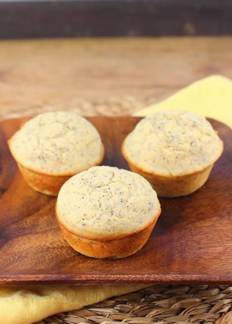 Lemon Poppyseed Muffins #MuffinMonday Lemon Poppyseed Muffins #MuffinMonday