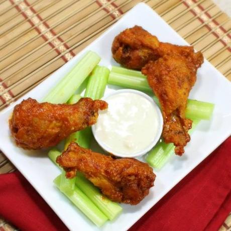 Sweet and Spicy Jalapeno Peach Chicken Wings Sweet and Spicy Jalapeno Peach Chicken Wings