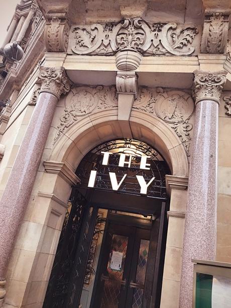 Food Review: Breakfast at The Ivy, Glasgow