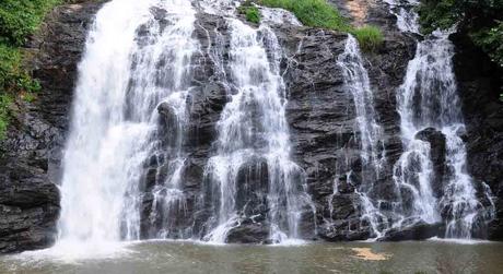 5 most spectacular waterfalls in Karnataka that will leave you awe-struck