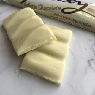 White Chocolate Galaxy Bar Review