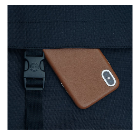 Hitcase Ferra Leather iPhone X/Xs Case Review With Pros & Cons