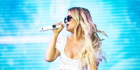Maren Morris at Boots and Hearts 2019
