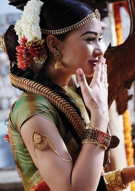 Latest Bridal Jewellery Trends for the Modern Indian Bride given by Jewellery Designers & Curators