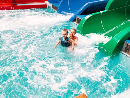 hendra holiday park review, hendra holiday park 2019, hendra holidays, hendra indoor pool