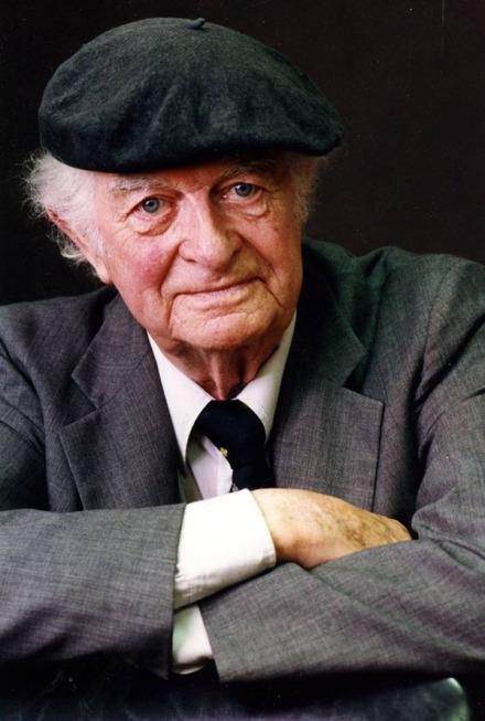 Remembering Linus Pauling: The Obituaries