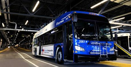 Quebec’s first all-electric city transit bus with a 250 km range launches in Laval Quebec’s first all-electric city transit bus with a 250 km range launches in Laval