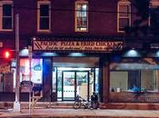 Friday Fotos: Storefronts 'hood