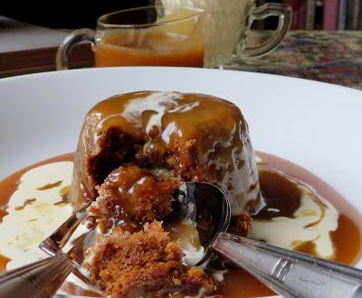 Baby Sticky Toffee Pudding Cakes