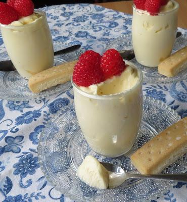 Lush & Creamy Lemon Mousse