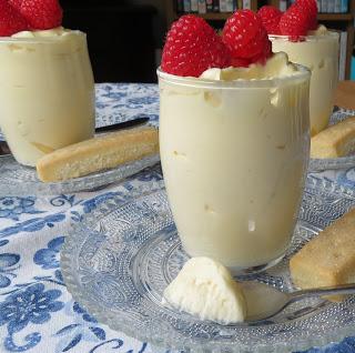 Lush & Creamy Lemon Mousse