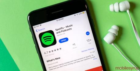 Spotify permanently offers 3-month Premium trials, Eminem sues company