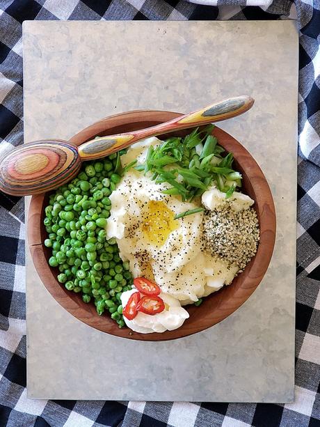 parmesan mashed potatoes and peas bowl