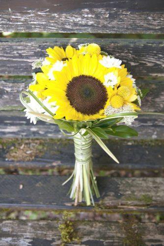 sunflower bridal bouquets 2