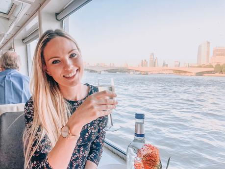bateaux cruise london, dinner on the thames london, bateaux cruise review, london river cruise, buyagift river cruise