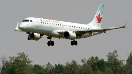 Air Canada ordered to pay $21K to two francophones over language violations