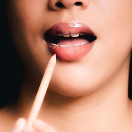 Ways to Make Your Lips Look Bigger But Still Natural Ways to Make Your Lips Look Bigger But Still Natural